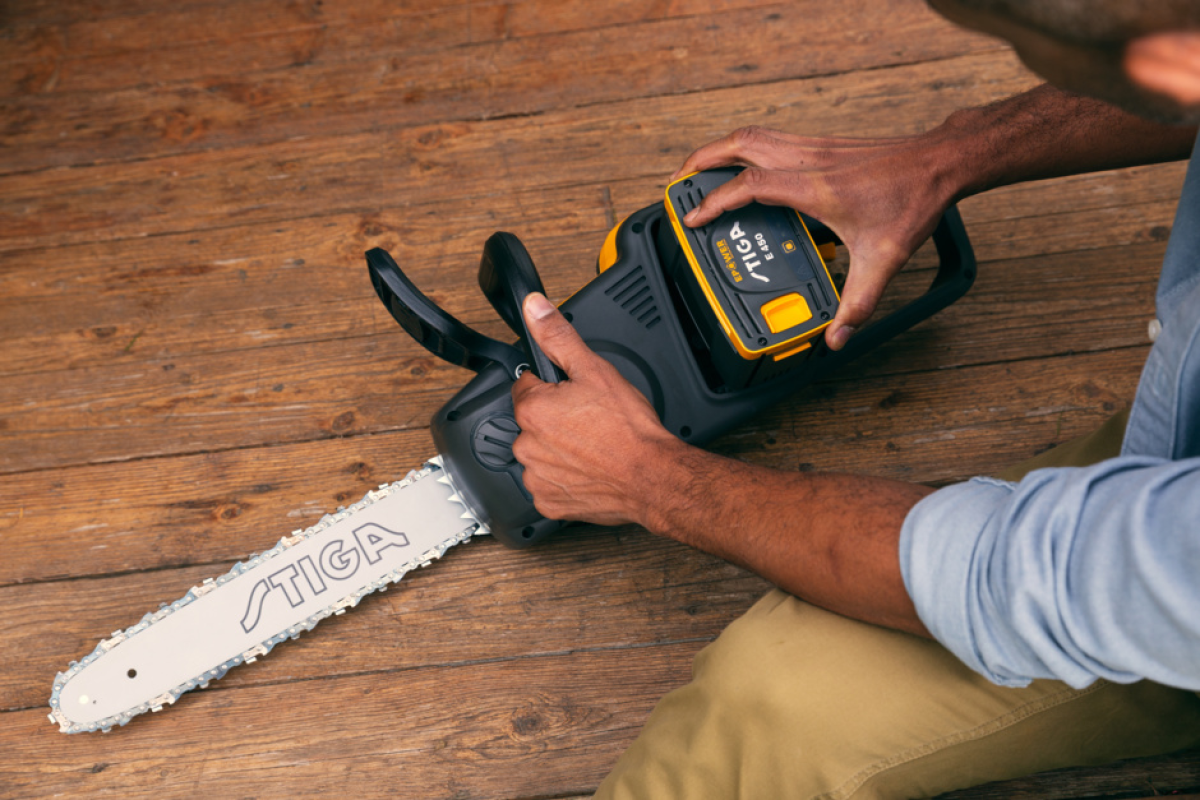 STIGA akkumulátoros láncfűrész CS 700e (akkumulátor és töltő nélkül) - Image 10