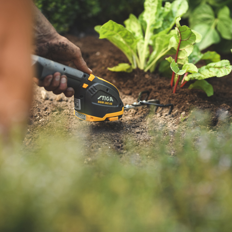STIGA akkumulátoros kézi sövény és szegélyvágó SGM 72 AE - Image 5