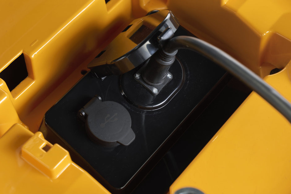 STIGA akkumulátoros fűgyűjtős fűnyíró traktor ESTATE 384e - Image 6