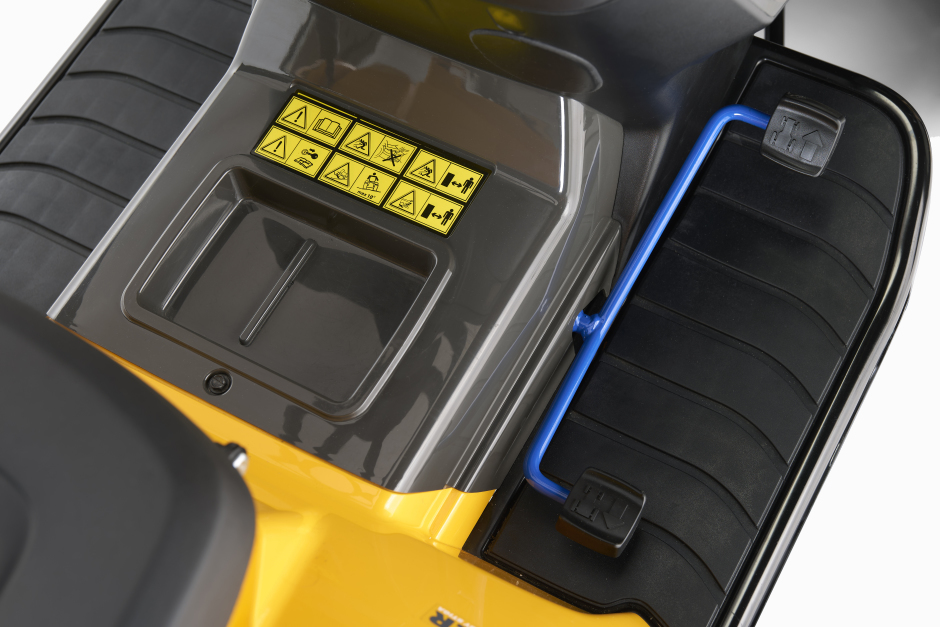 STIGA akkumulátoros fűgyűjtős fűnyíró traktor ESTATE 584e - Image 8