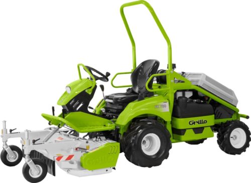 GRILLO frontkaszás fű és bozótvágó traktor FK 700